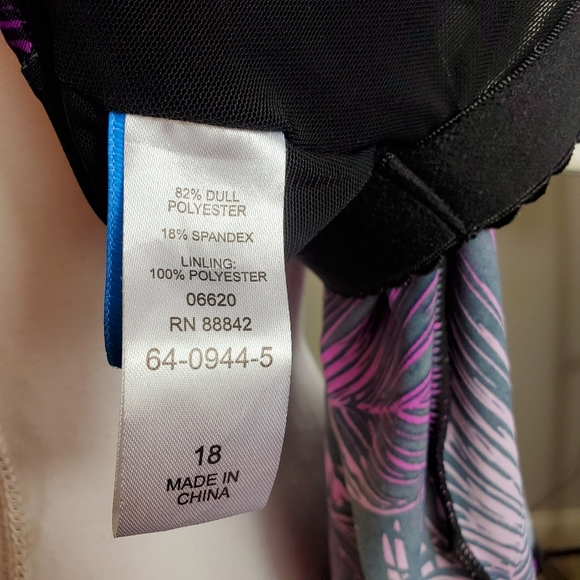 Aquabelle Swim Tank Tankini Top Purple Black Print - Picture 4 of 7